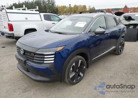 2025 Nissan Kicks Sr Intelligent Awd z USA, uszkodzony, nr VIN 3N8AP6DD7SL403919